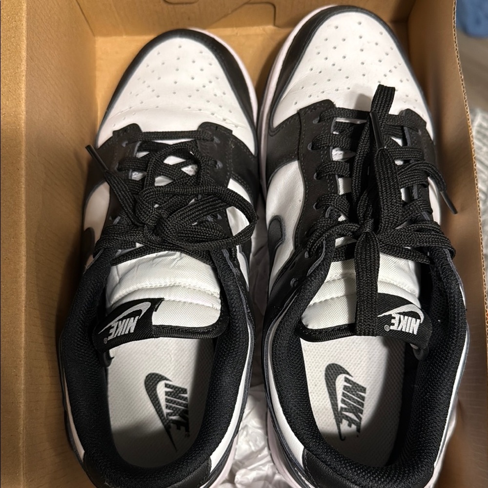 Nike Pandas Black and White Sneakers